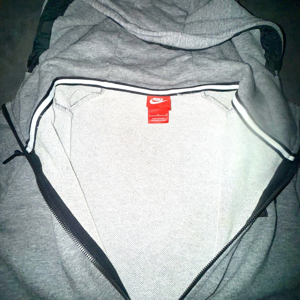 Nike Men's Gray Zip-Up Hoodie Size Large - Picture 4 of 7